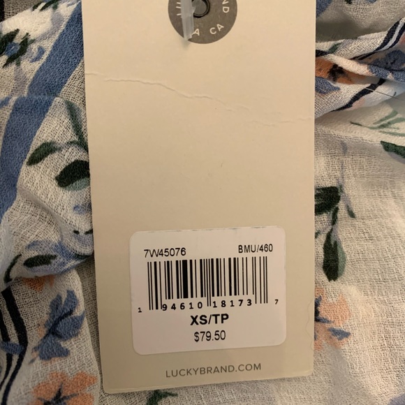 Lucky Brand women’s shirt - Picture 3 of 5